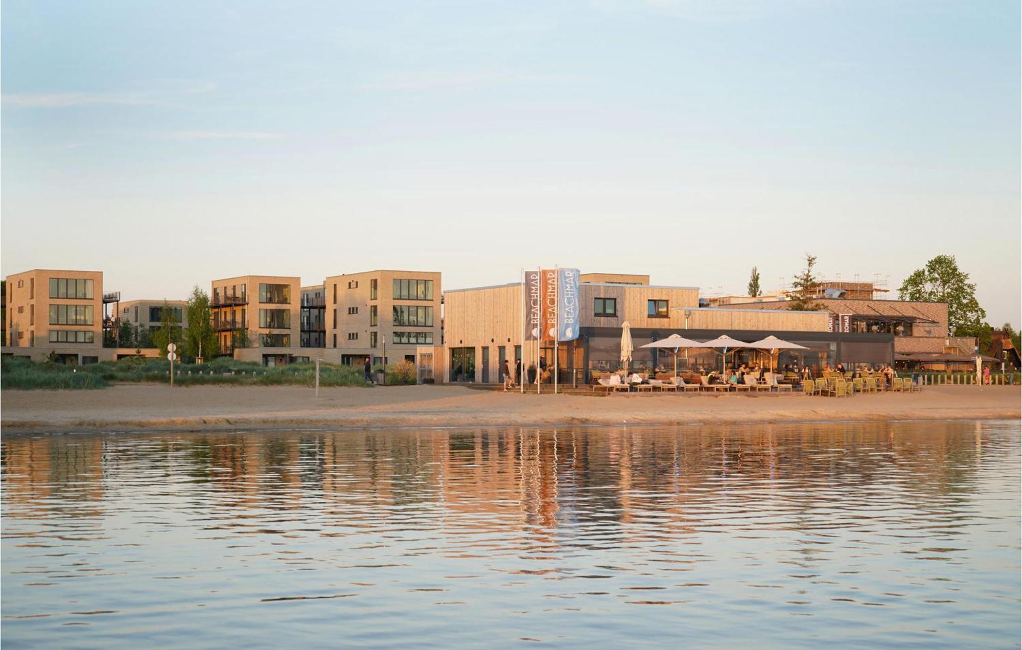 Beach Front Home In Lembruch-Duemmer See With Wifi Kültér fotó